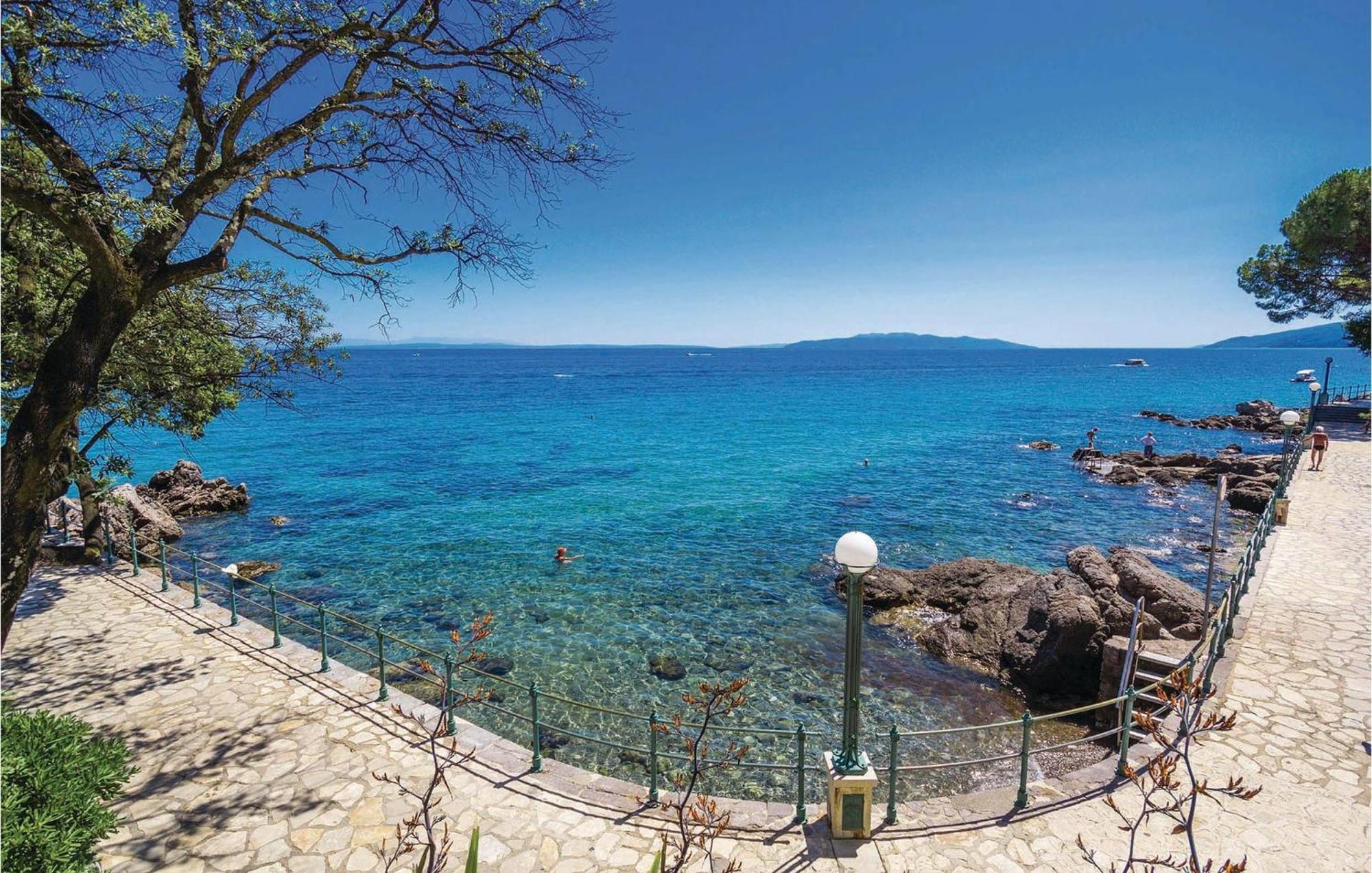 4 Bedroom Nice Apartment In Opatija Exteriör bild