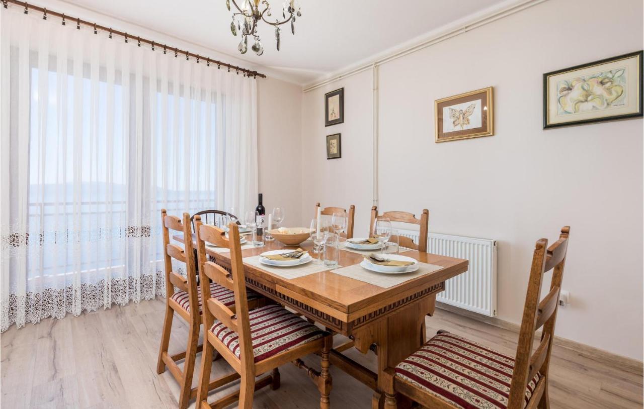 4 Bedroom Nice Apartment In Opatija Exteriör bild
